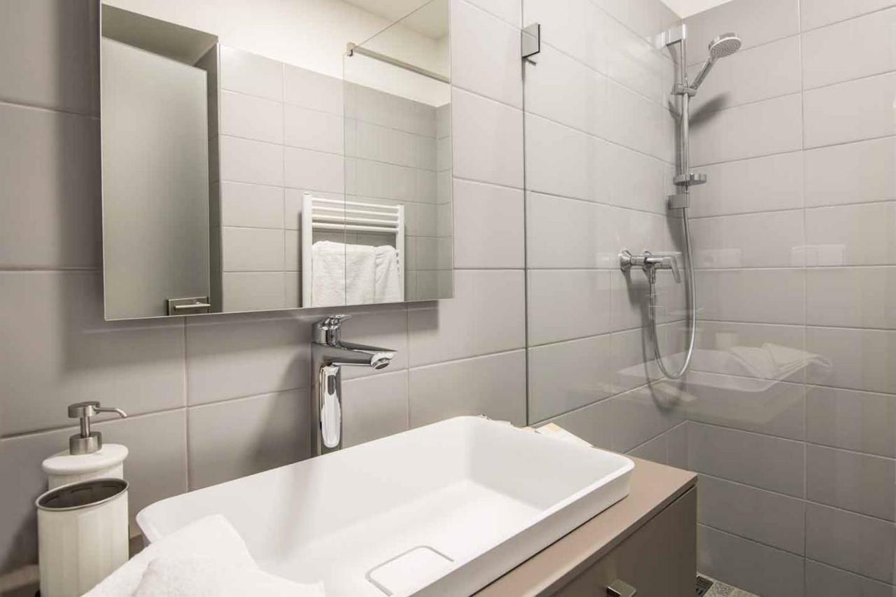 Best Place And Comfort Apartments Brno Exteriör bild